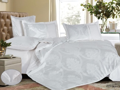 КПБ Cleo "Satin Jacquard" дуэт 150*215*2 230*250*1(±5) 50*70*2+5см(±2) 70*70*2(±2) (41/118-SG, Узоры, Белый) КПБ Cleo "Satin Jacquard" дуэт 150*215*2 230*250*1(±5) 50*70*2+5см(±2) 70*70*2(±2) (41/118-SG, Узоры, Белый)