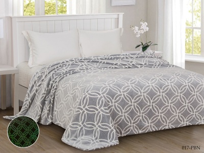 Плед Cleo «Bamboo Neon» велсофт полуторный 150*200 (150/017-PBN, Геометрия, Серый) Плед Cleo «Bamboo Neon» велсофт полуторный 150*200 (150/017-PBN, Геометрия, Серый)