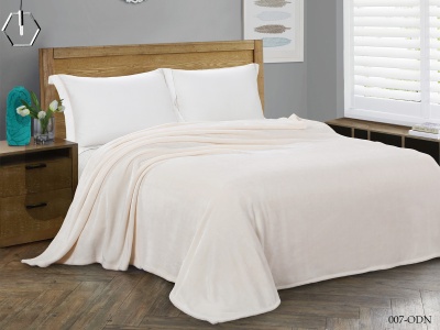 Плед CL HOME «Virginia» велсофт полуторный 150*200 в атласной ленте  (150/007-ODN/LA, Однотонный, Молочный)