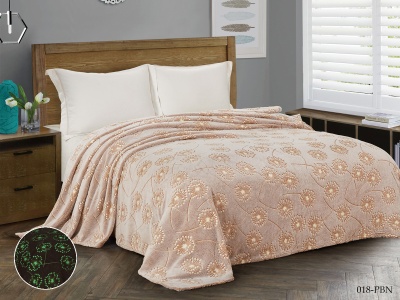 Плед Cleo «Bamboo Neon» велсофт полуторный 150*200 (150/018-PBN, Цветы, Бежевый) Плед Cleo «Bamboo Neon» велсофт полуторный 150*200 (150/018-PBN, Цветы, Бежевый)